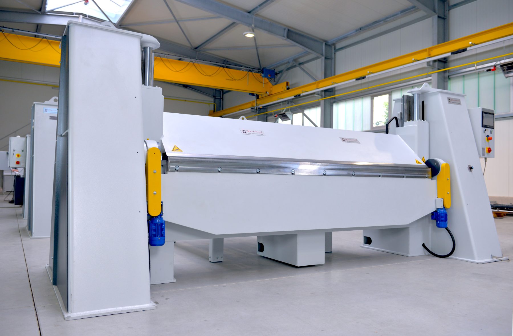 Hochstrate Metal Folder